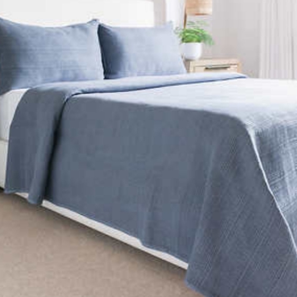 Jennifer Adams 3piece quilt set - King - Picture 1 of 6